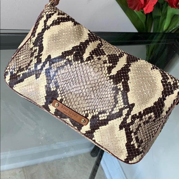 Authentic Kate Spade - Picture 4 of 8